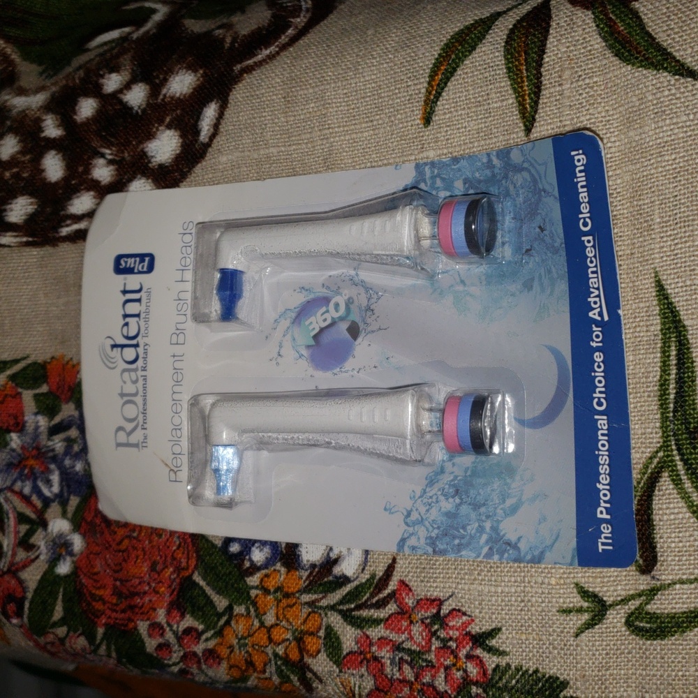Pack of 2 Rotadent + PLUS Rota Dent Brush Head Short Pointy New